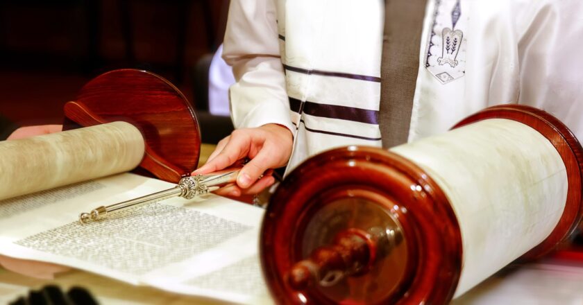 Tips for Hosting an Unforgettable Bar Mitzvah